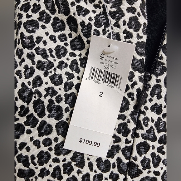 NWT White Loepard Print Bodycon Dress - Picture 5 of 5